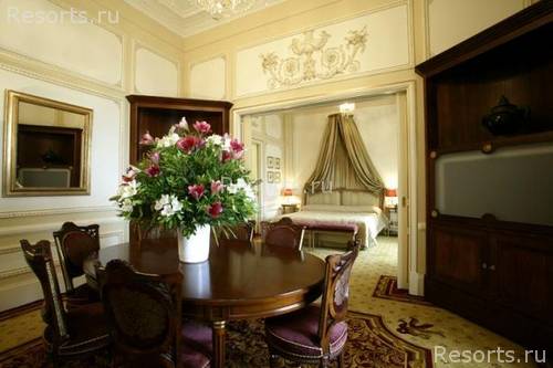 Hotel Du Palais 26